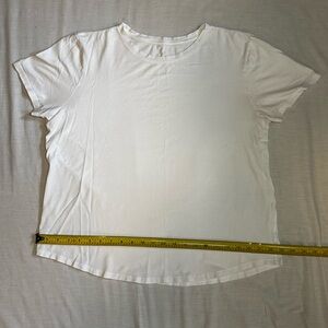 Lululemon Athletica White Short Sleeve Tee Size 10